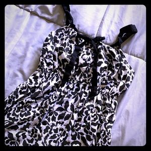 Pretty maternity top